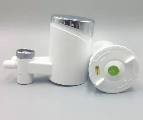 Filtro de agua para el lavabo. 