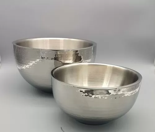 Ensaladeras de doble capa en acero inoxidable. 