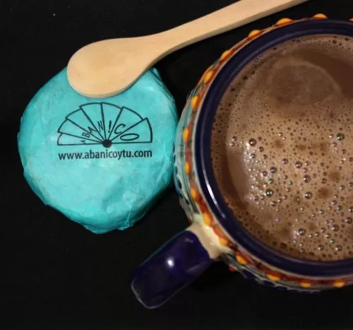 Chocolate artesanal oaxaqueño. Morral con 6 tablillas de 95 gms. 