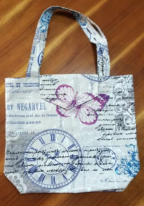 Bolsas de tela para que realices tus compras sin necesidad de usar bolsas de plástico. 