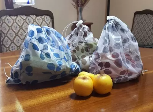 8 bolsas para frutas y verduras re-utilizables. 