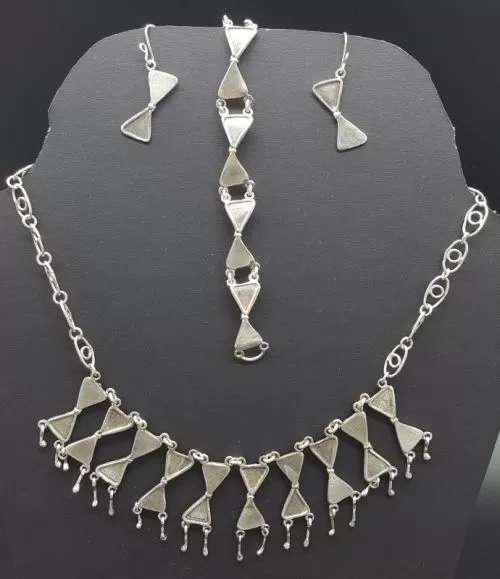 COLECCIÓN YAHUI. Juego MARIPOSA GUERRERA